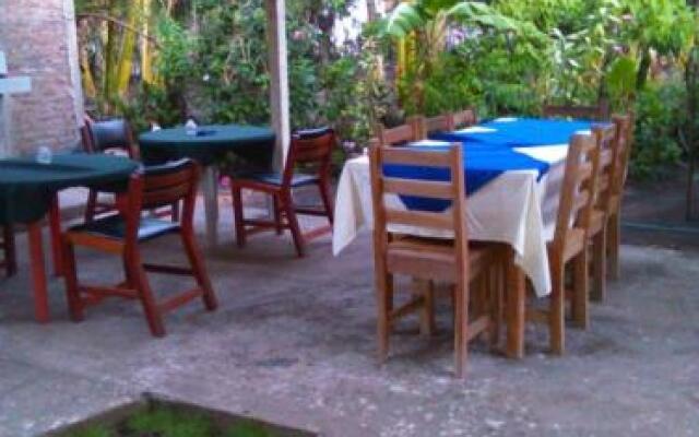 Hostel Edelma