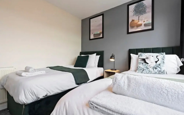 8guests-3br-parking-familyfriendly-nearairport