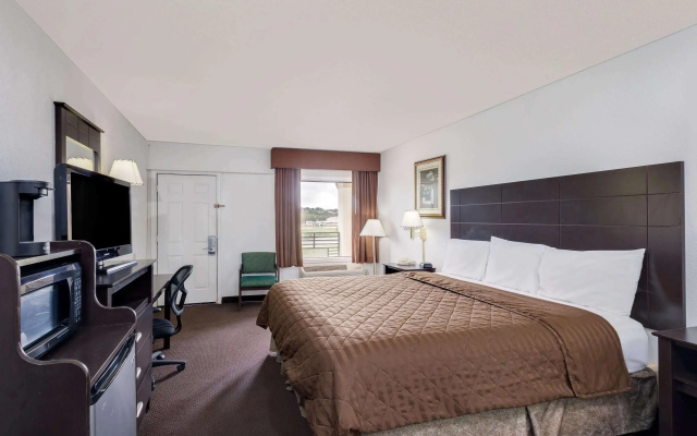 Travelodge by Wyndham Ozona
