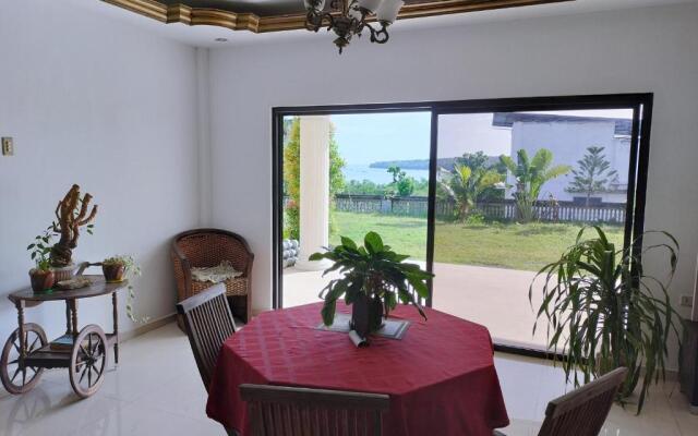 Lina Verano Guest House