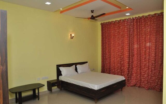Hotel Pride Residency