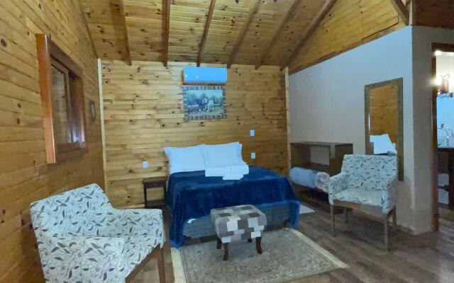 Cabana em Gramado 4 pessoas Chalé 02