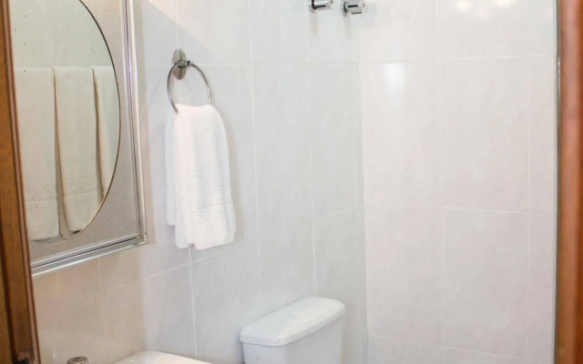 Ilha Porchat Hotel
