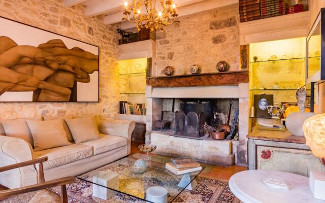 Beautiful Villa in Paradou With Swimming Pool