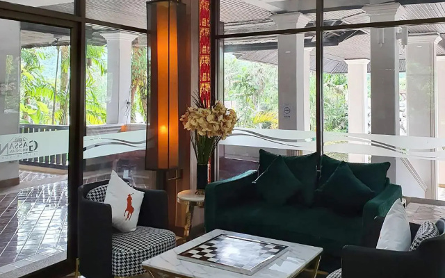 Gassan Khuntan Golf and Resort