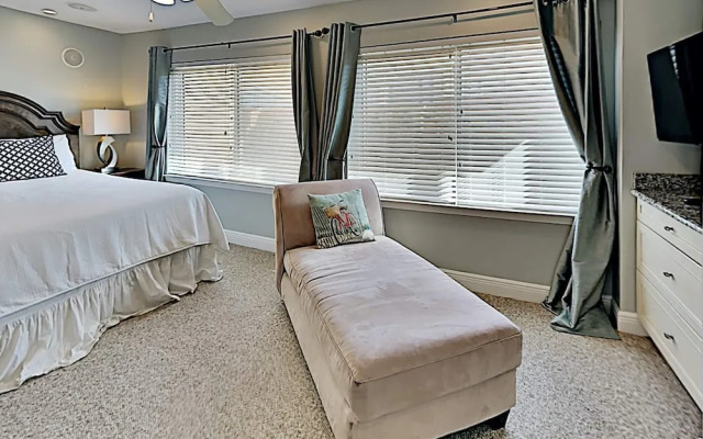 Regency Cabanas by Southern Vacation Rentals