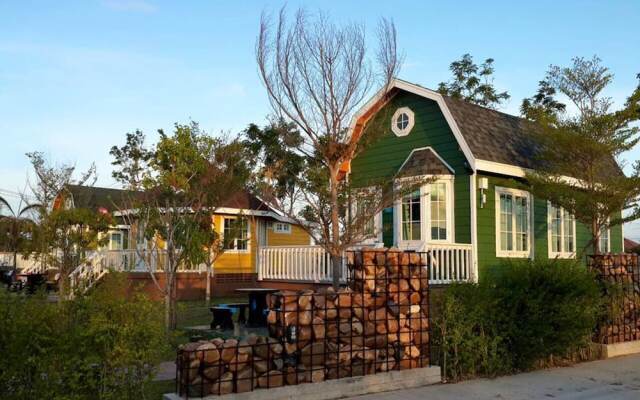 The Panorama Hill Resort Cha- am