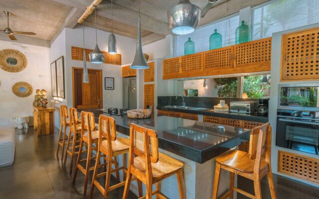 Villa Teman-Luxury 4BR Villa in Seminyak