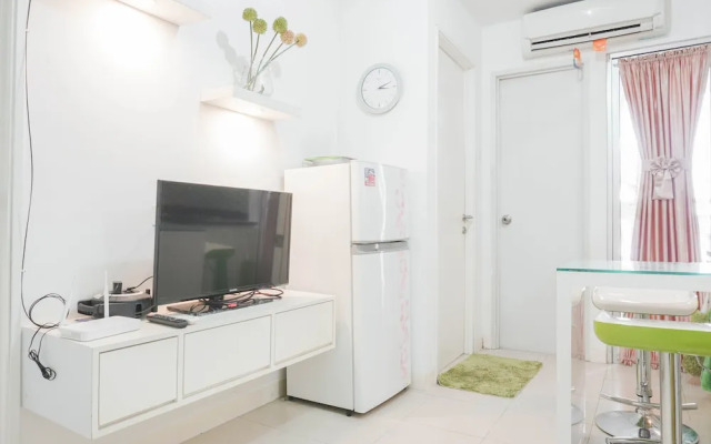 Elegant 2BR at Bassura City Apartment