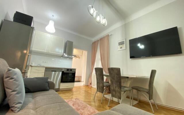 BOEM 2 Sibiu Old Town