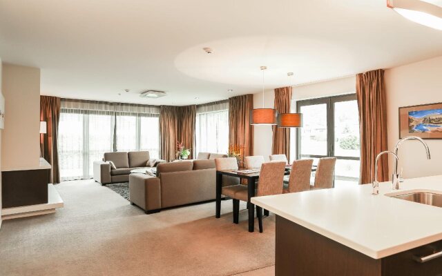 Village Lake Apartments