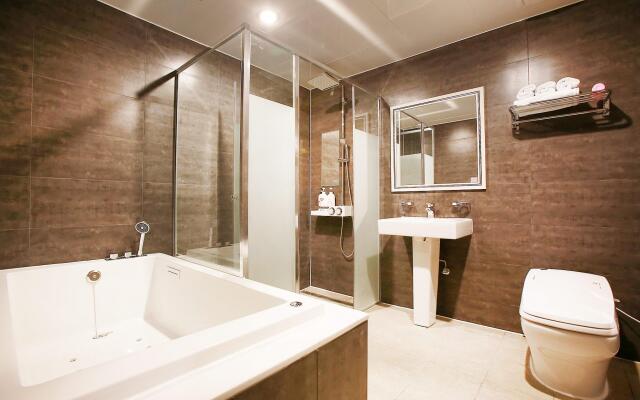 Hotel Lowa