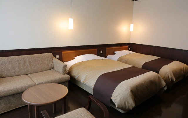 Hotel Kogure – Guest Rooms – Shibukawa
