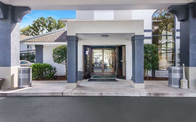 Quality Inn near MCAS Cherry Point