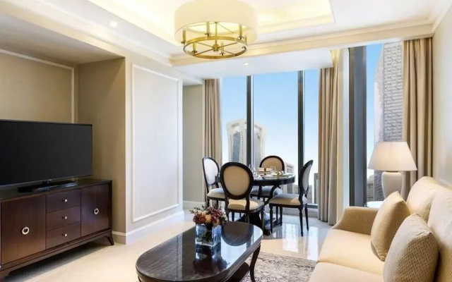 Westpac  & Suites - Westbay Doha
