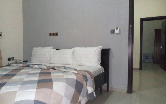 Akma Signature Hotel & Suites