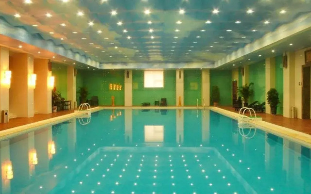 Phoenix International Hotel