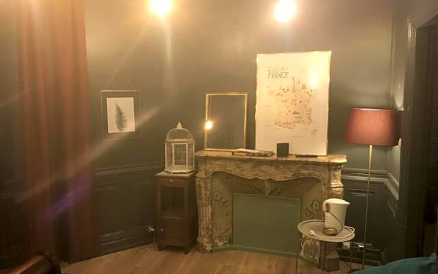 Chambre privée totalement indépendante au cœur de la ville