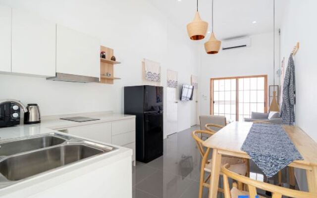 Villa Sunrise Garden A180