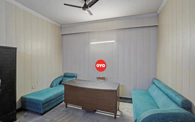 OYO Flagship 80586 Elite Homes