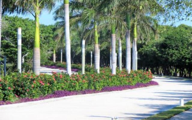 Apartments Steps Away From Pool Facing the Golf Course