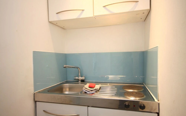 Cosy Central Soho City Studio Apartment