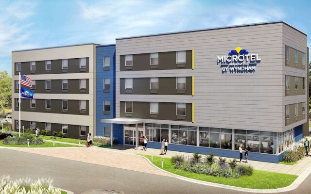 Microtel Inn & Suites by Wyndham Winchester