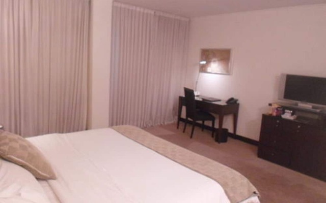 Ros Tower Hotel