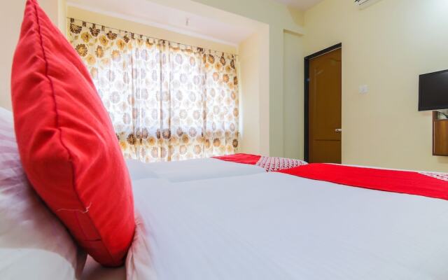 OYO 18505 Hotel Rukmini