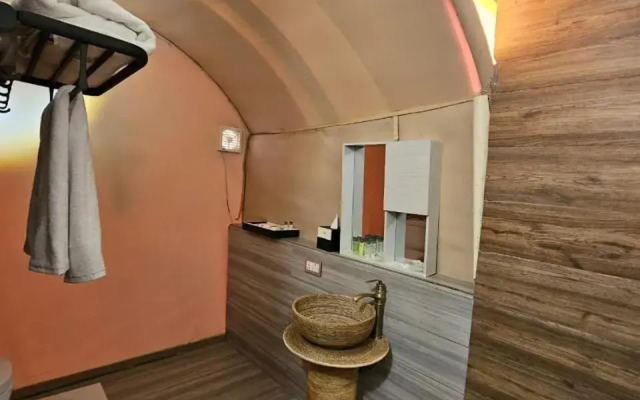 Nirvana Retreat