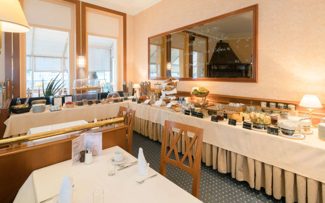 Hotel Mirabeau