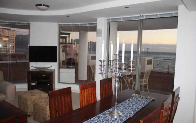 Hibernian Towers 505 Apartments