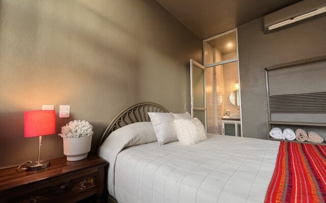 Marthas Suites & Hotel