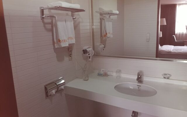 Hotel BS