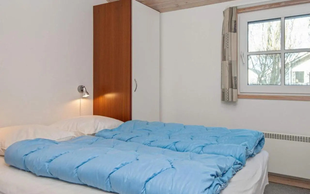 Three-Bedroom Holiday home in Hemmet 14