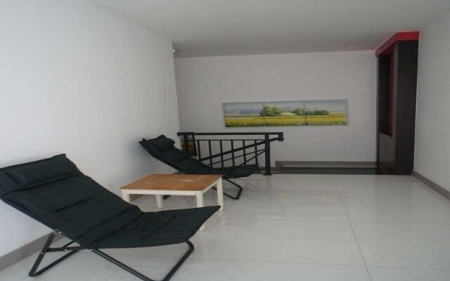 RedDoorz near Universitas Diponegoro