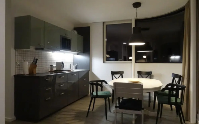 OMYXL Apartment
