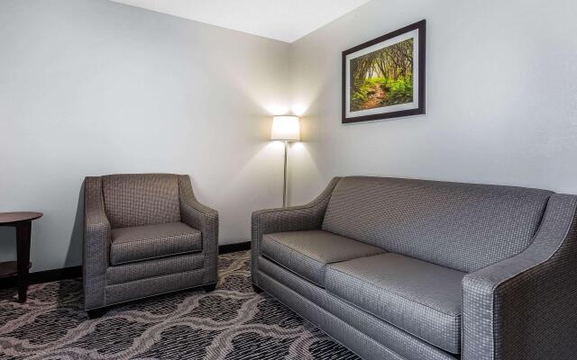 Quality Suites Pineville - Charlotte