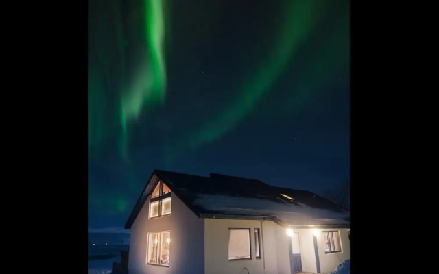 Miðhvammur Farm Stay