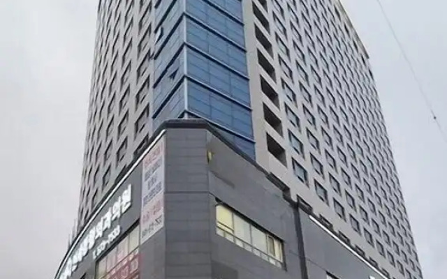 The Sky Hotel