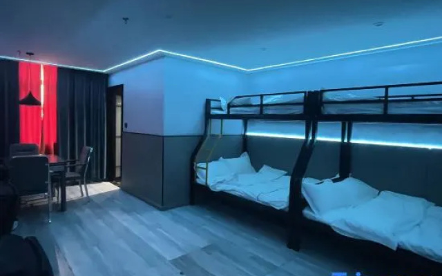 Zeyue Electric Sports Hotel (Yushan No.1 Branch)