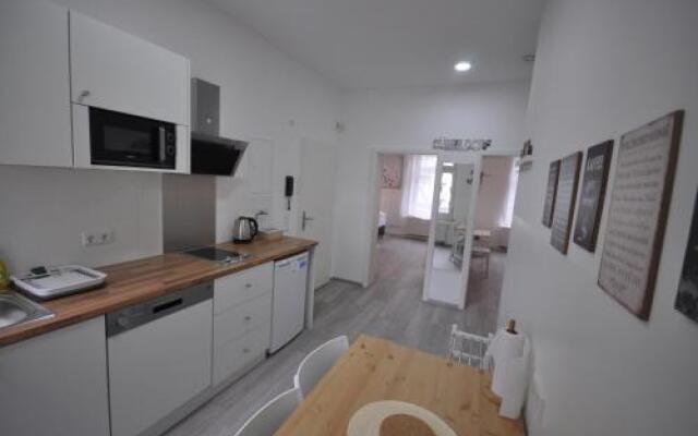 Apartment Dusseldorf-City