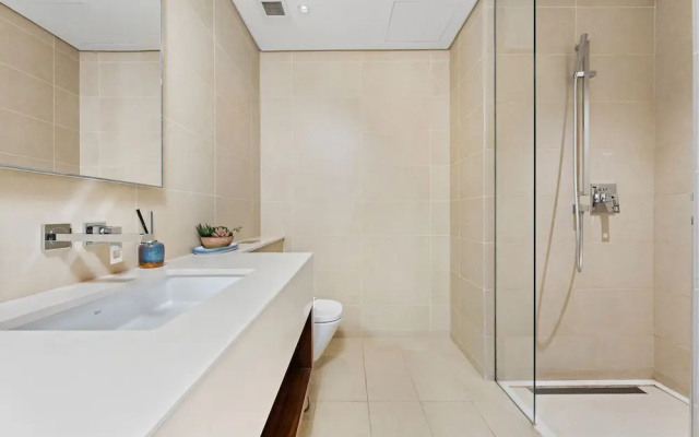StoneTree - Marina Gate 2 BR - Partial Sea View