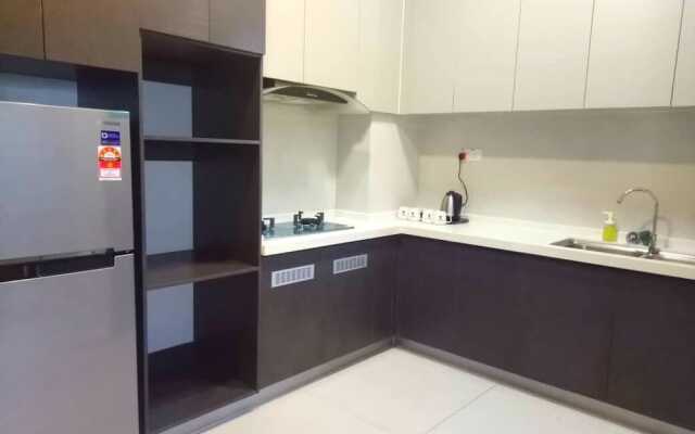 Tranquil Seaview 2 @ Danga Bay