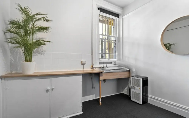 Azzurro Pod Hotel Potts Point