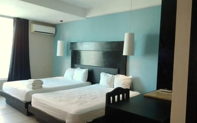 Blvd Hotel