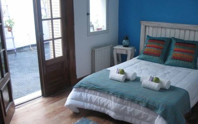 Reyna Violeta Bed & Breakfast