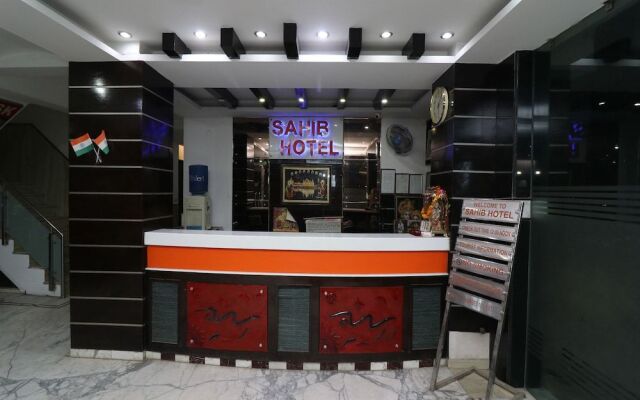OYO 27823 Hotel Sahib