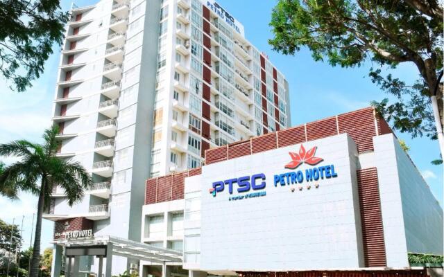 Petro Hotel