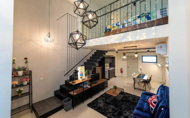 Personal Industrial 3- 4 PAX LOFT DUPLEX